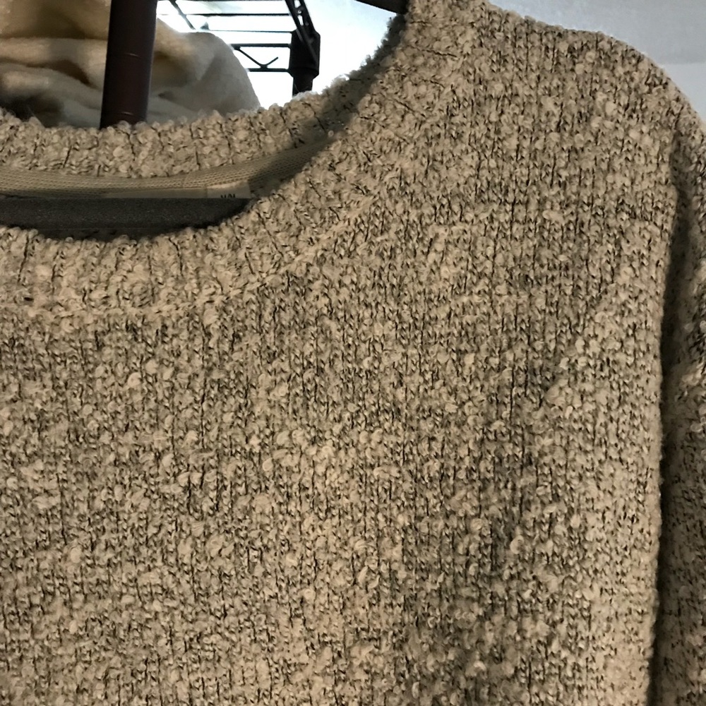 Garage Size M Gray White Black Sweater
